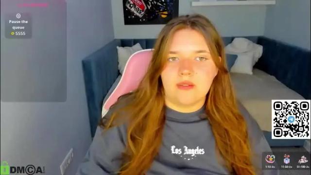 Image 6 of amy__wood Stream on Chaturbate on 1 month ago