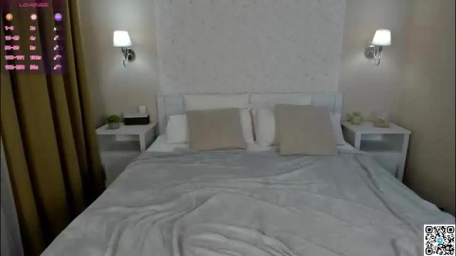 Image 3 of amy__wood Stream on Chaturbate on 1 day ago