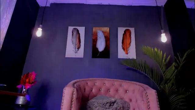 Image 3 of amy_e Stream on Chaturbate on 5 days ago