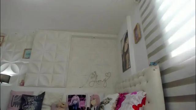 Image 2 of amy_queents Stream on Chaturbate on 9 days ago