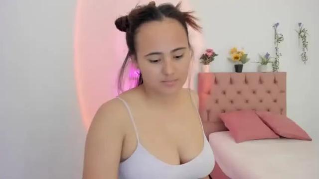 Image 2 of amy_riddle Stream on Chaturbate on 16 months ago