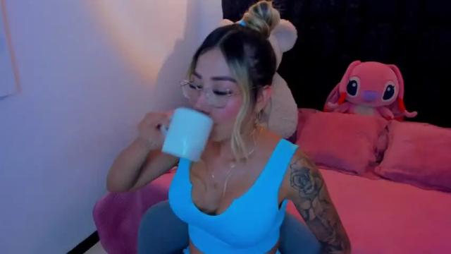 Image 10 of amy_rousse1 Stream on Chaturbate on 15 months ago