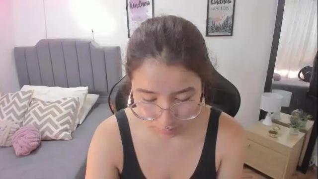 Image 12 of amy_sophiaa Stream on Chaturbate on 1 month ago
