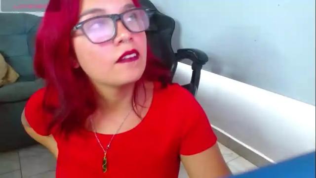 Image 4 of amy_suck Stream on Chaturbate on 27 days ago