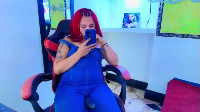 Image 10 of amy_suck Stream on Chaturbate on 22 days ago