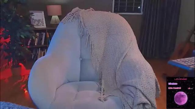 Image 2 of amy_versatile Stream on Chaturbate on 1 month ago