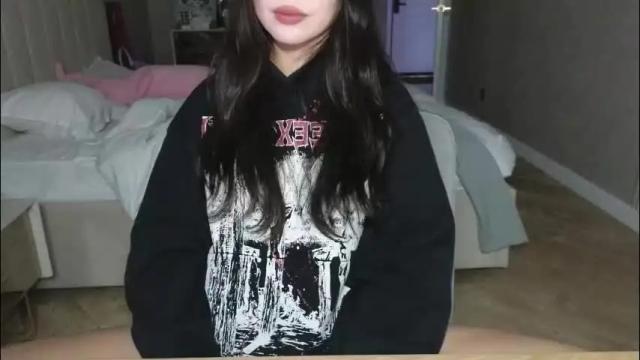 Image 3 of amyalwayshere Stream on Chaturbate on 1 month ago