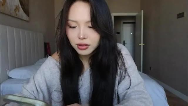Thumbnail 1, amyalwayshere's Stream at Chaturbate, 2 hours ago