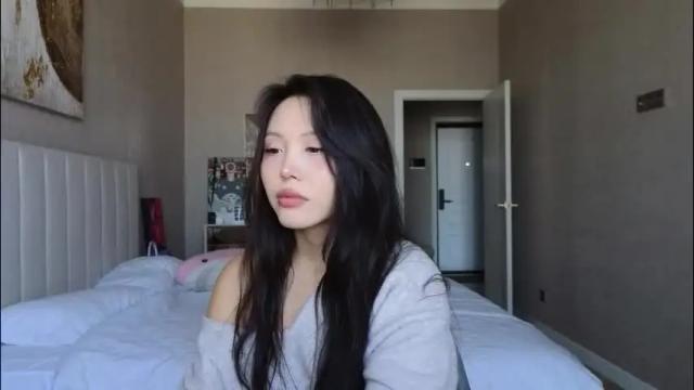 Image 12 of amyalwayshere Stream on Chaturbate on 12 hours ago