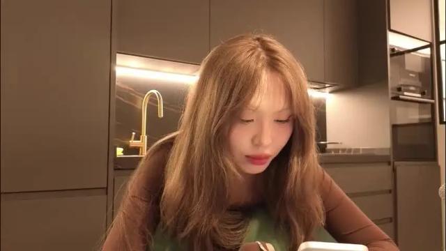 Image 10 of amyalwayshere Stream on Chaturbate on 11 days ago