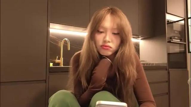 Image 12 of amyalwayshere Stream on Chaturbate on 11 days ago