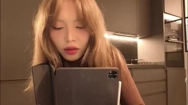 Image 4 of amyalwayshere Stream on Chaturbate on 11 days ago