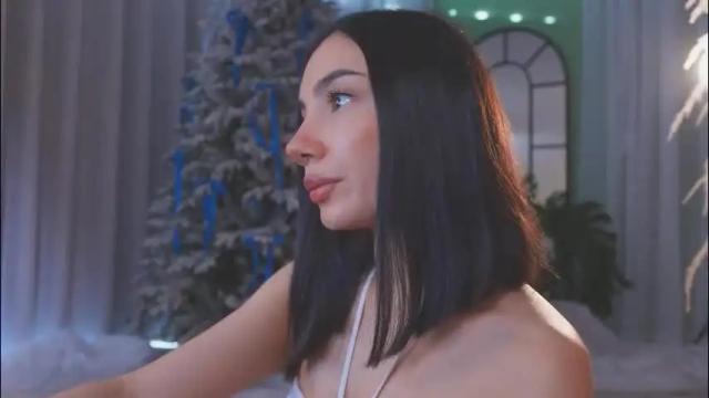 Image 3 of amyarmstrong Stream on Chaturbate on 25 days ago