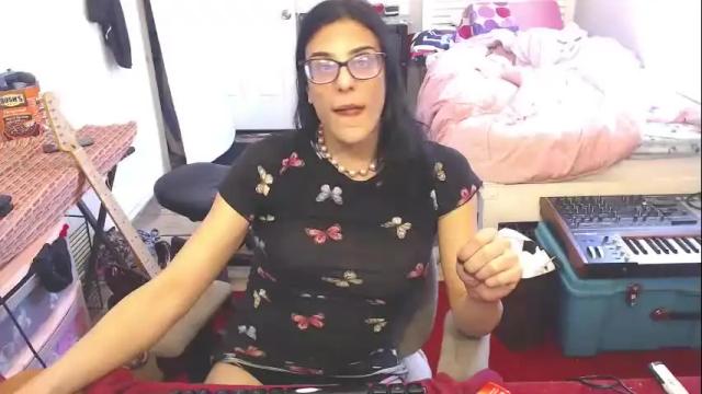 Image 3 of amyattack Stream on Chaturbate on 1 month ago