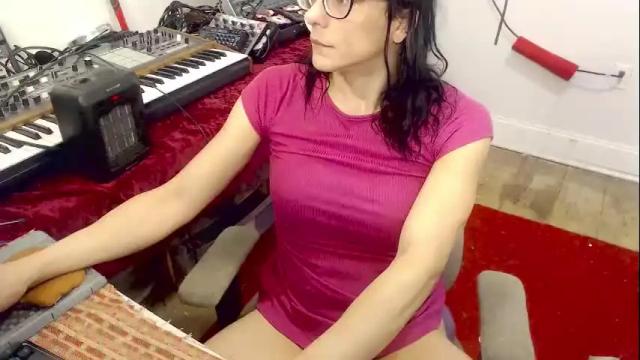 Image 8 of amyattack Stream on Chaturbate on 8 days ago