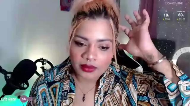 Image 4 of amycollinns Stream on Chaturbate on 15 months ago