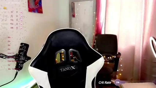 Image 11 of amycollinns Stream on Chaturbate on 15 months ago