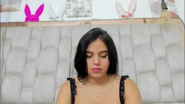 Image 6 of amycortes Stream on Chaturbate on 2 days ago