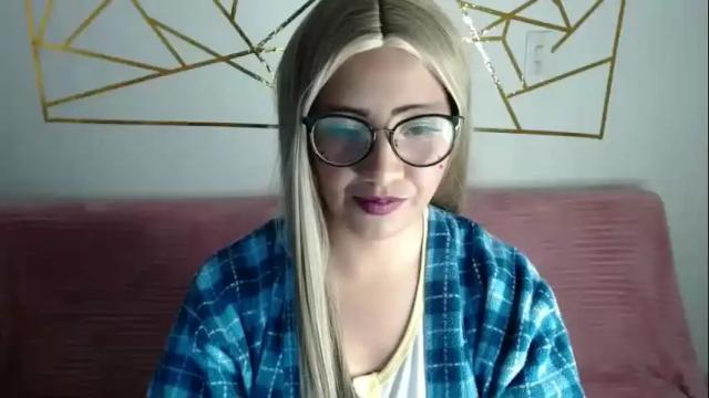 Image 3 of amycosplay99 Stream on Chaturbate on 23 days ago