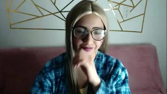 Image 4 of amycosplay99 Stream on Chaturbate on 23 days ago