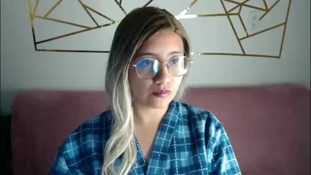 Image 2 of amycosplay99 Stream on Chaturbate on 5 months ago