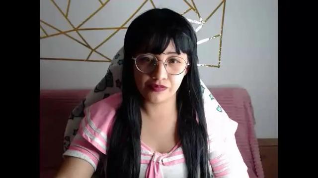 Image 7 of amycosplay99 Stream on Chaturbate on 22 days ago