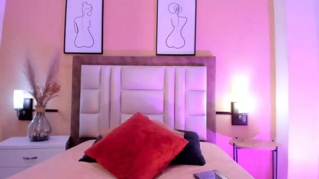 Image 3 of amyflaker Stream on Chaturbate on 14 months ago