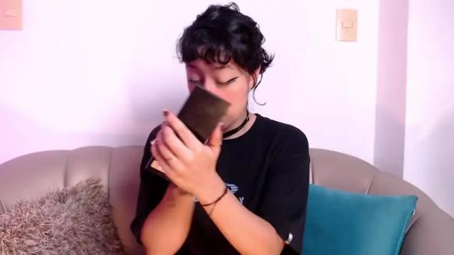 Image 6 of amyflaker Stream on Chaturbate on 14 months ago