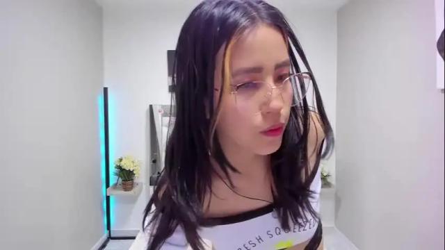 Thumbnail 3, amyjoness_'s Stream at Chaturbate, 19 days ago