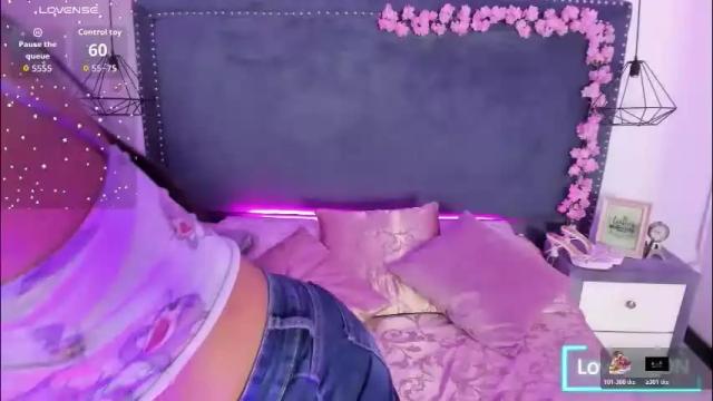 Image 7 of amymasson Stream on Chaturbate on 1 month ago