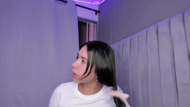 Image 8 of amyolimpo Stream on Chaturbate on 13 months ago