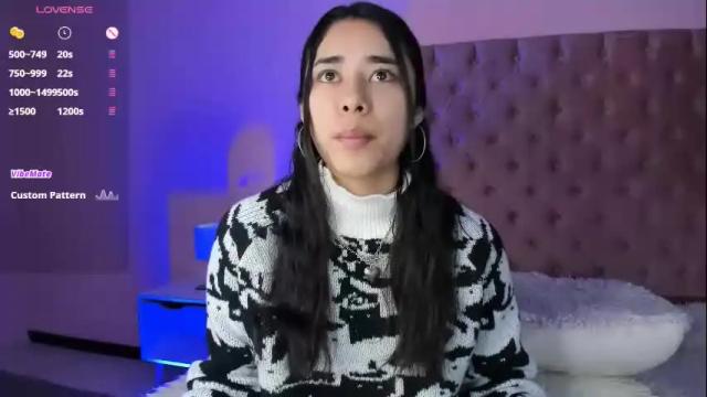 Image 4 of amyolimpo Stream on Chaturbate on 28 days ago