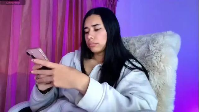 Thumbnail 3, amyolimpo's Stream at Chaturbate, 24 days ago