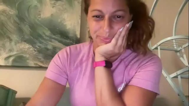 Image 2 of amysmilez Stream on Chaturbate on 4 months ago