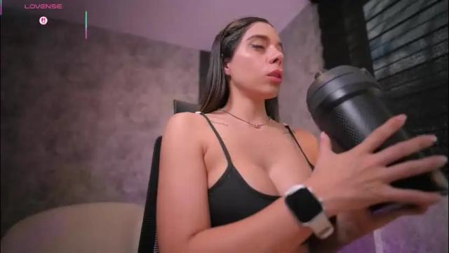 Thumbnail 2, amywalker_'s Stream at Chaturbate, 1 month ago