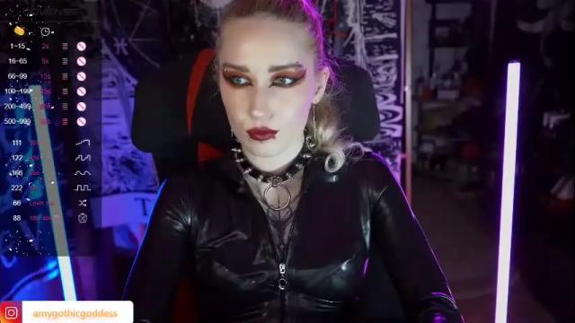 Image 10 of amywhitenessxx Stream on Chaturbate on 3 months ago