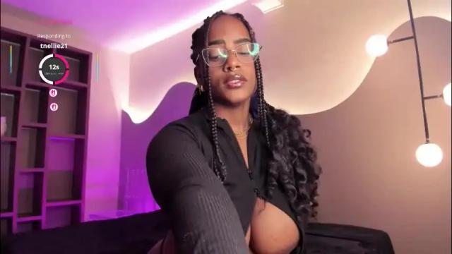 Image 2 of an_valkiria Stream on Chaturbate on 19 days ago