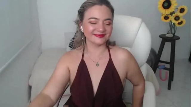 Image 2 of ana_hotmilfx Stream on Chaturbate on 26 days ago