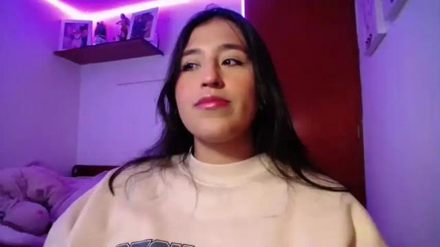 Image 7 of ana_m_ Stream on Chaturbate on 19 months ago