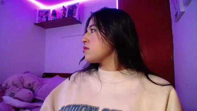 Image 8 of ana_m_ Stream on Chaturbate on 19 months ago