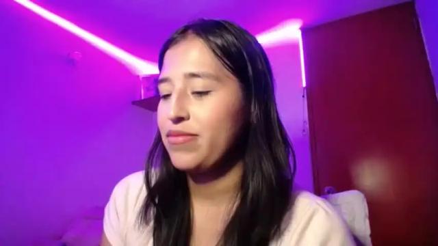 Image 12 of ana_m_ Stream on Chaturbate on 17 months ago