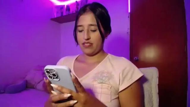 Image 6 of ana_m_ Stream on Chaturbate on 17 months ago