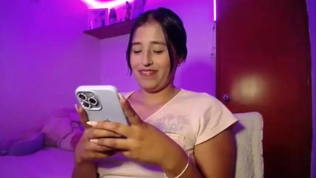 Image 7 of ana_m_ Stream on Chaturbate on 17 months ago