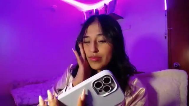 Image 2 of ana_m_ Stream on Chaturbate on 17 months ago
