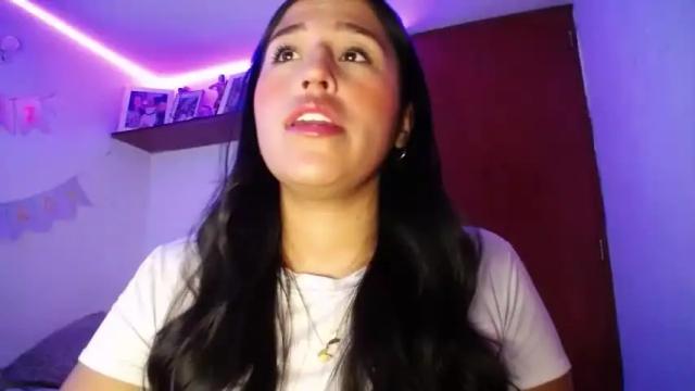 Image 4 of ana_m_ Stream on Chaturbate on 16 months ago