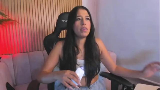 Image 4 of ana_m_ Stream on Chaturbate on 2 months ago