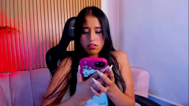 Image 8 of ana_m_ Stream on Chaturbate on 2 months ago