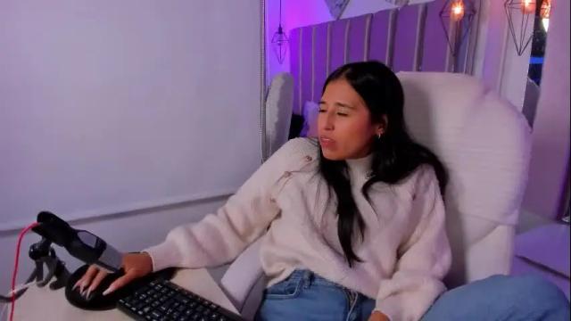 Image 12 of ana_m_ Stream on Chaturbate on 2 months ago