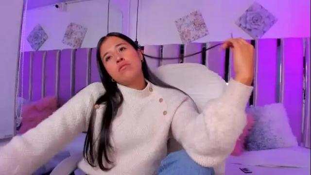 Image 4 of ana_m_ Stream on Chaturbate on 2 months ago