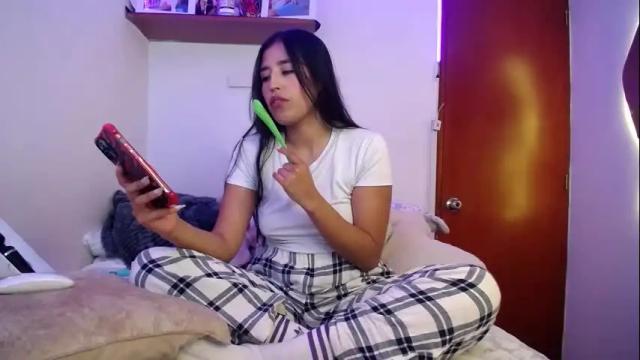 Image 4 of ana_m_ Stream on Chaturbate on 22 days ago